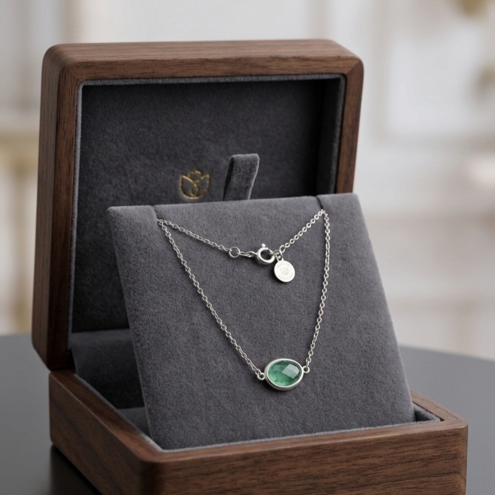 Elegant Sterling Silver and Green Necklace